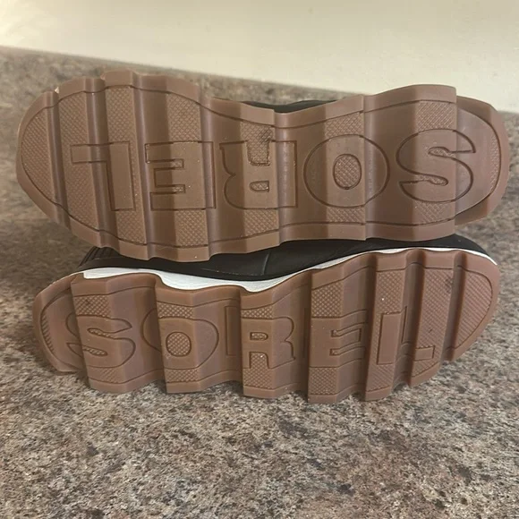 Sorel Kinetic Conquest Winter Boots Lace Up Black Womens Size 9.5 - Picture 11 of 14